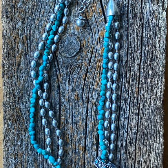 Silver and Turquoise Beaded Necklace - Picture 4 of 5